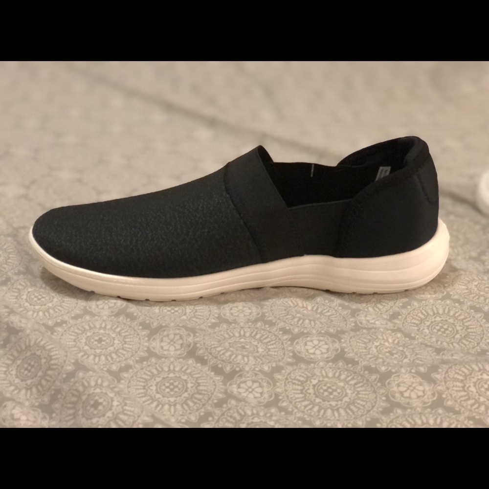 NWT Crocs Reviva Slip ons
